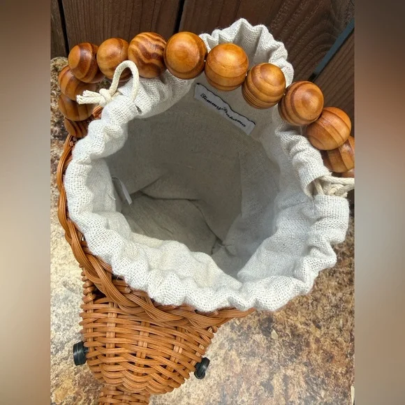 Tommy Bahama Woven Elephant Crossbody Handbag Purse - Picture 9 of 12